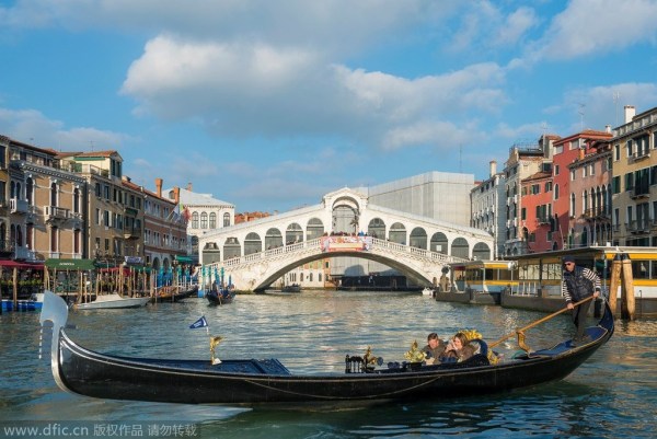  威尼斯水城遇寒流，水上都市球队主场不敌北方劲旅