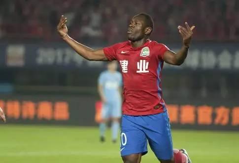  克莱蒙保级生死战拼尽全力，客场逼平里尔拿到一分  